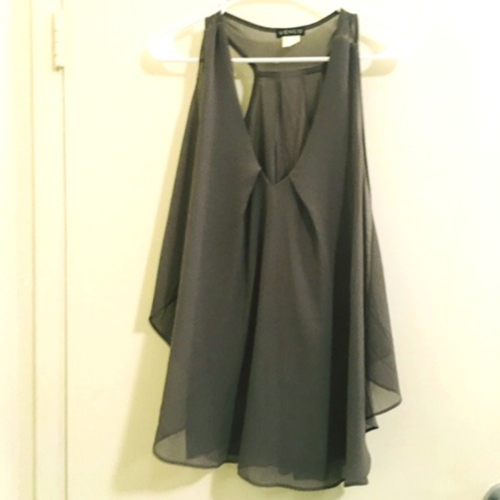 Venus grey racerback flowy tank top Sz L